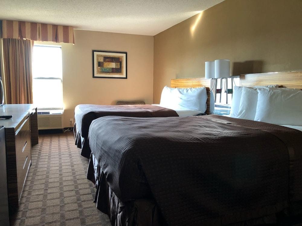 Hotel Baymont By Wyndham Creedmoor Exterior foto